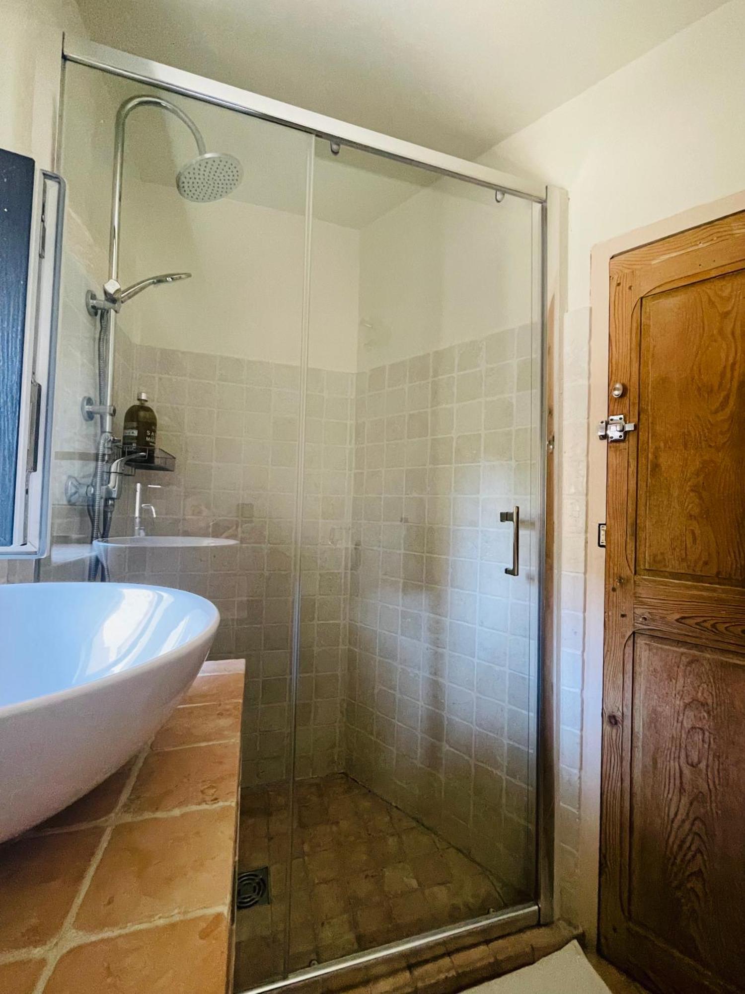 Maison des Bourgades Saint-Julien-de-Peyrolas Extérieur photo
